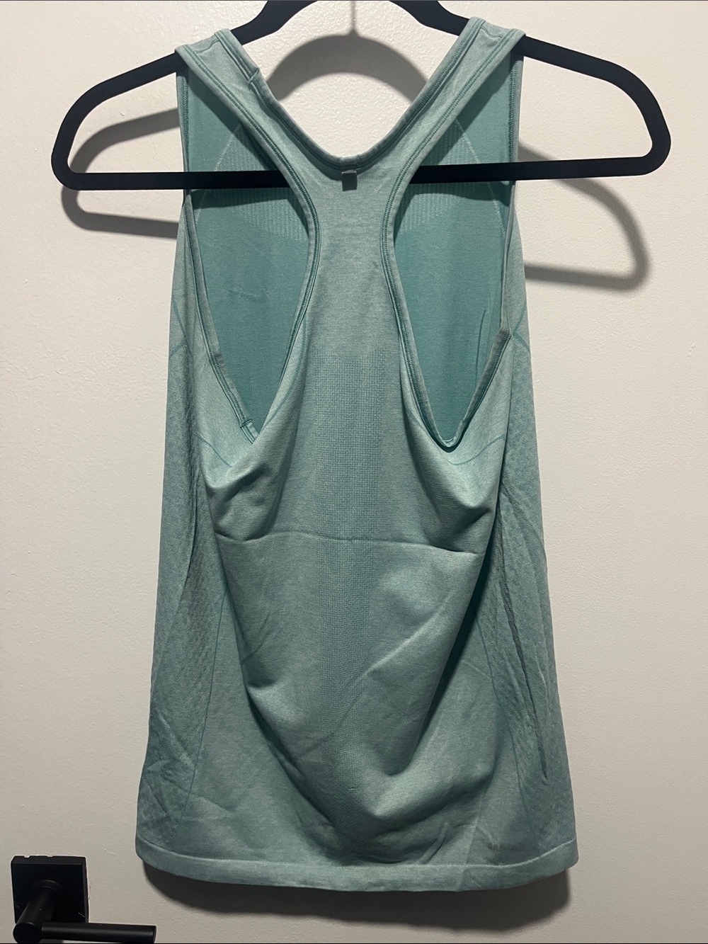 Nike Racerback Performance Tank - Picture 3 of 3